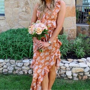 pretty little thing dress !!!